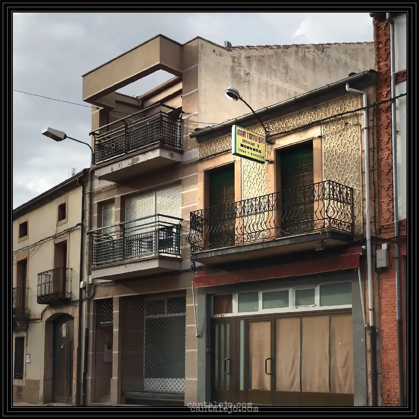 Bar Tomasin 