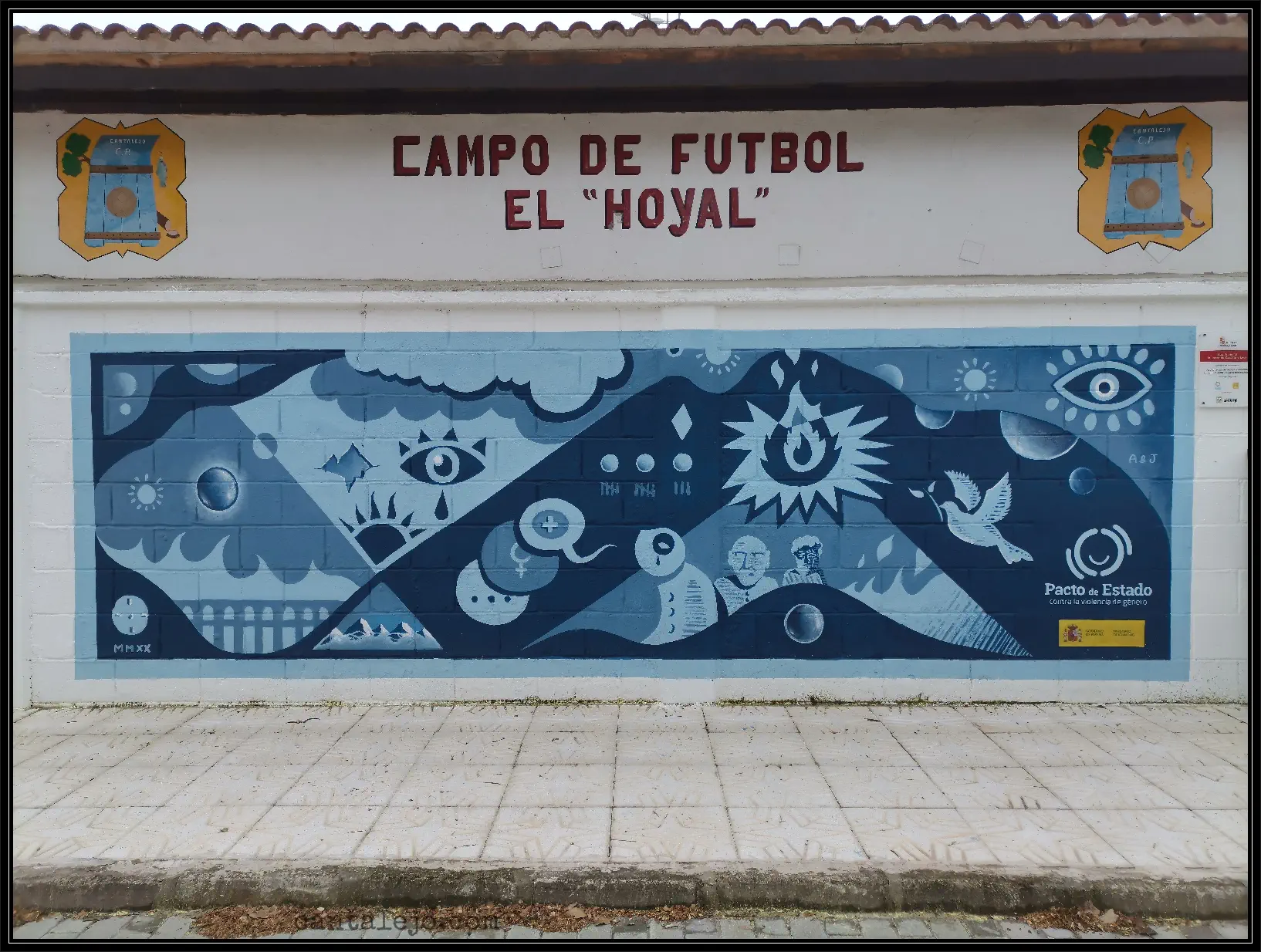 Mural Campo Del Hoyal Entrada