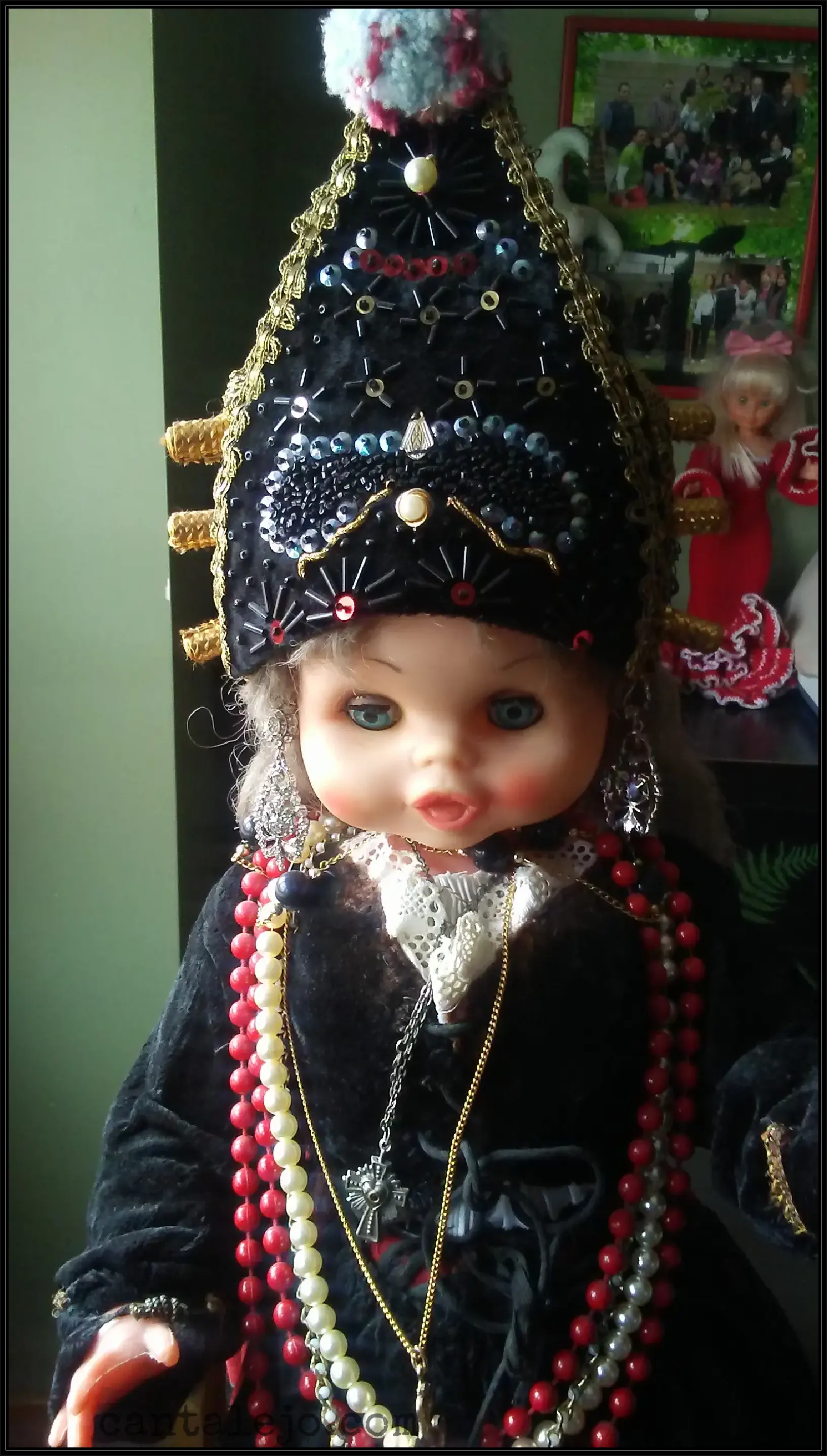 Muneca Vestida De Segoviana
